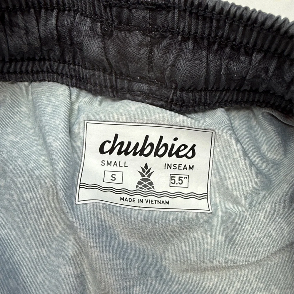 chubbies swim trunks